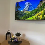 River 3 - Kissed Retreat With Iconic Jungfraujoch View شقة إنترلاكن