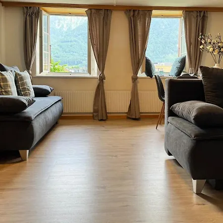Appartamento River-kissed Retreat With Iconic Jungfraujoch View Interlaken