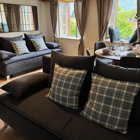 River 3 - Kissed Retreat With Iconic Jungfraujoch View אינטרלאקן